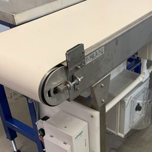 Belt conveyor with PEC