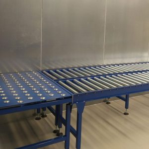 Gravity roller conveyor to ball table