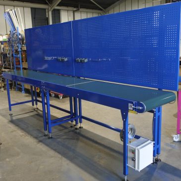 conveyor belt with tool board